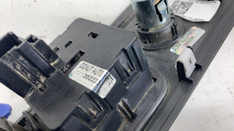 PT00050077D ⭕ 22-25 Rivian R1S Rear Left Quarter Trim Cover & Switch & Outlet PT00003094-D