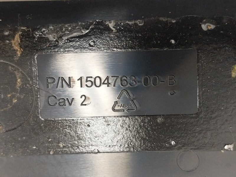 1504763-00-B ⭕17-22 Model 3 Front Left or Right Door Sill Scuff Plate Trim Panel 1504763-00-B