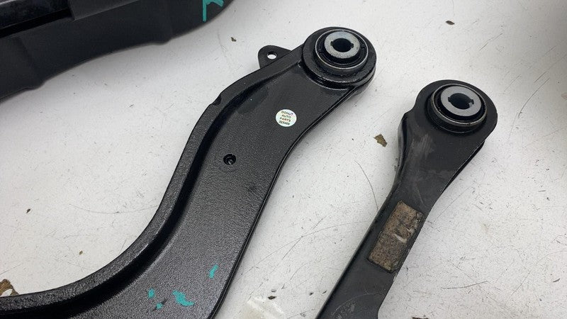 ⭕ 21-23 Polestar 2 Front Left Knuckle w/ Rear Upper & Lower Control Ar