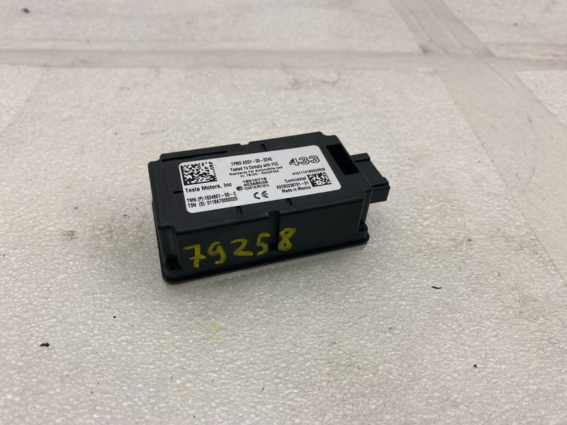103460100C ⭕ 12-20 Model S X ECU Receiver Tire Pressure Monitor System Module 1034601-00-C