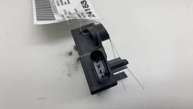 1097855 00 H 2017-2023 Tesla Model 3 M3 Rear Bumper BCM Computer Body Control Module Assy OEM