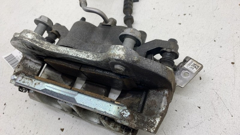 ⭕ 2021-2024 Chrysler Pacifica Front Left Driver Side Disc Brake Caliper Assembly
