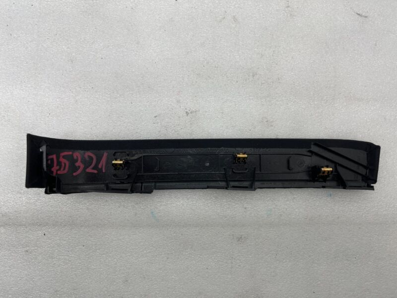 1058265 35 C ⭕ 2016-2020 Tesla Model X Rear Falcon Door Trim Molding Cover Right 1058265-35-C