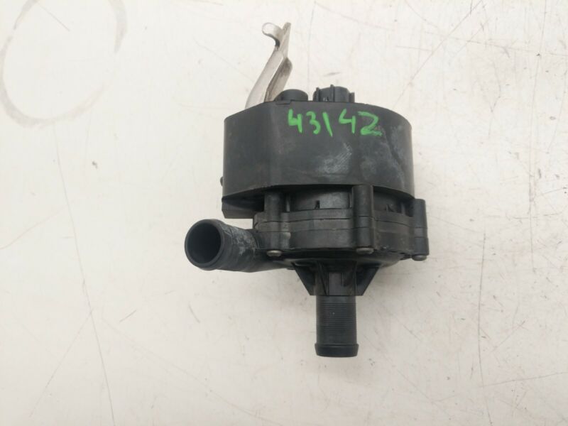 2012-2020 Tesla Model S MS Auxilliary Battery Coolant System Water Pump Assembly