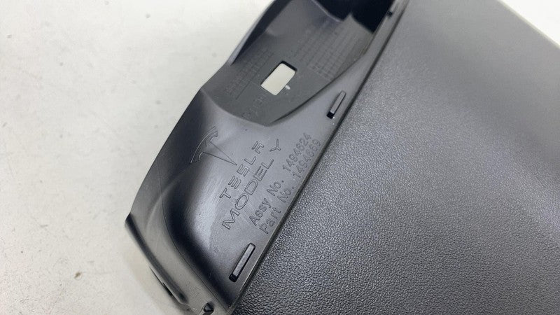 ⭕ 2020-2024 Tesla Model Y Right B-Pillar Lower Trim Cover Panel RH 149