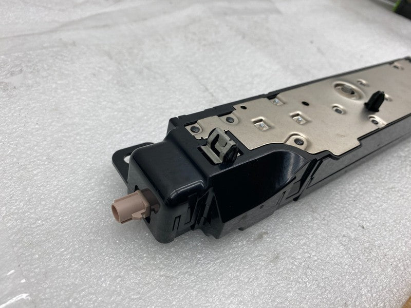 1585601 00 E ⭕ 20-24 Tesla Model Y MY WiFi Bluetooth Antenna Control Module Unit 1585601-00-E