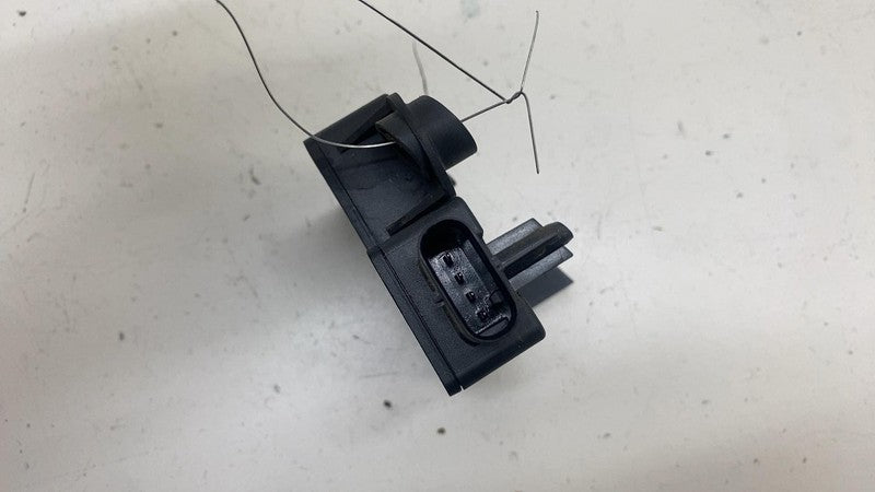 ⭕ 17-23 Tesla Model 3 Rear Bumper BCM Computer Body Control Module 109