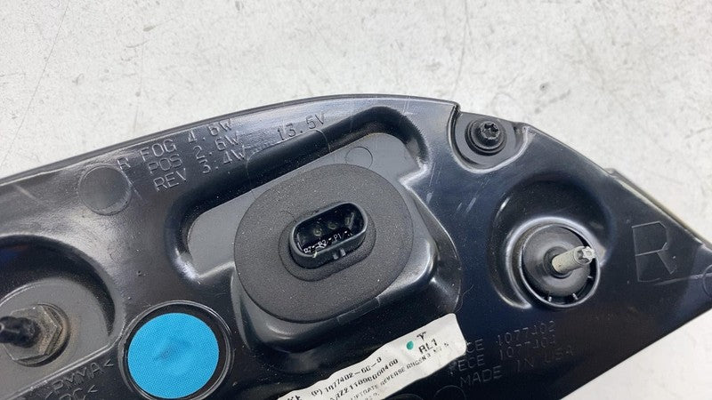 ⭕ 2017-2023 Model 3 Rear Right Inner Taillight LED Tail Lamp 3-Pin 107