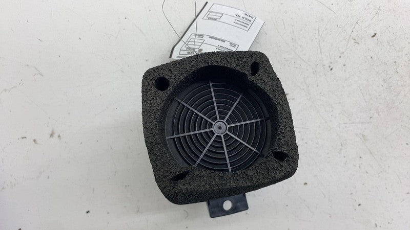 PT00013088-H ⭕ 2022-2025 Rivian R1S Vehicle Approaching Sound Alarm Horn Speaker PT00013088-H