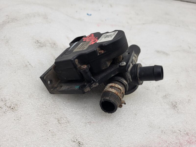 2016-2020 Tesla Model X 3-Way Coolant Valve Motor Actuator System 1064225-00-C
