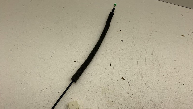 C200628531 ⭕ 2025 Rivian R1S Front Driver Side Door Lock Latch Actuator Left LH C200628531