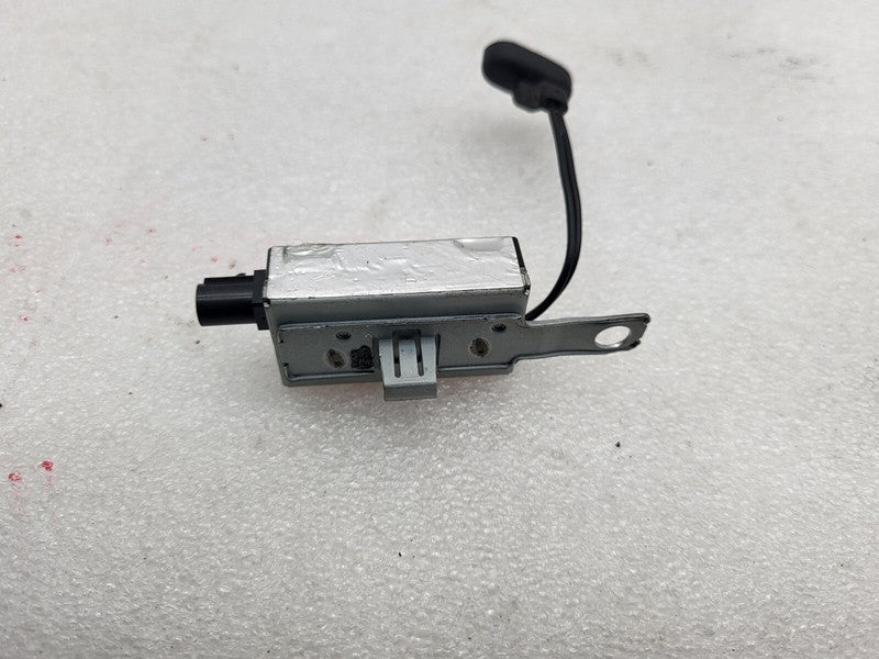 1063877 00 C ⭕ 2016 2017 2018 2019 2020 Tesla Model X Antenna Amplifier Assembly 1063877-00-C