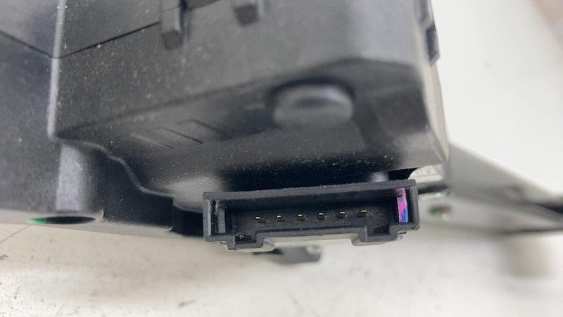 ⭕ 2022-2024 Rivian R1T R1S Front Accelerator Gas Pedal Assembly OEM PT