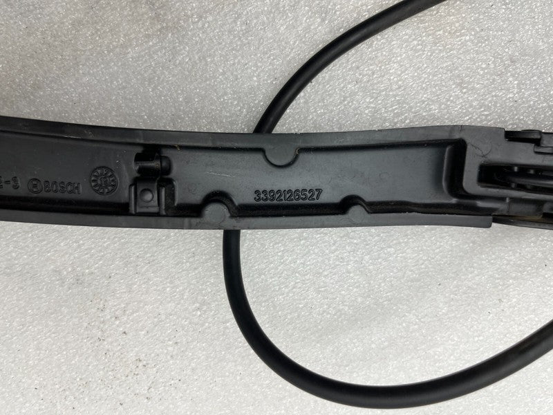 107672900B ⭕ 2017-2022 Tesla Model 3 Front Windshield Wiper Arm & Blade Right 1076729-00-B