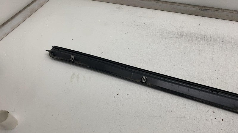 ⭕  2012-2023 Tesla Model S Right Rocker Panel Scuff Plate Molding w/ Rubber Seal