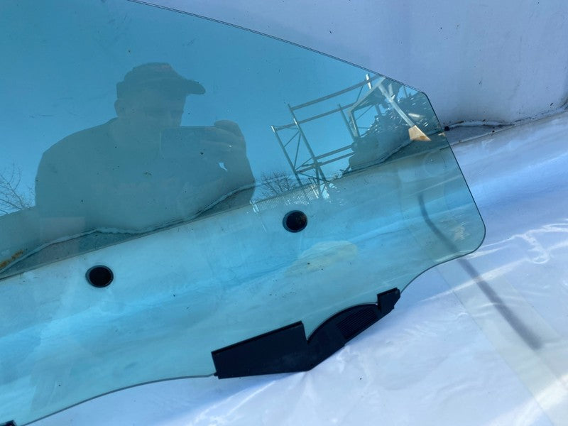 ⭕ 2020-2024 Tesla Model Y Right Passenger Front Door Window Glass Lami