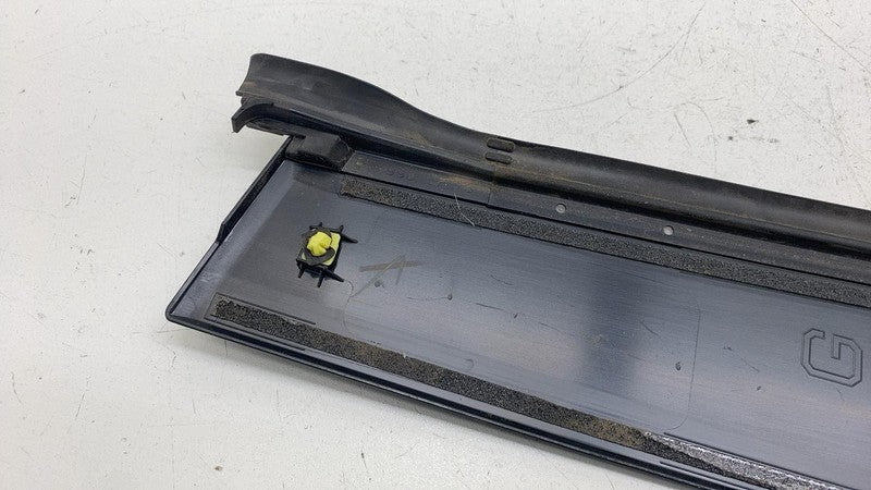 75762 ⭕ 2023-2025 Toyota Prius Rear Driver Side Door Window B-Pillar Applique Left LH