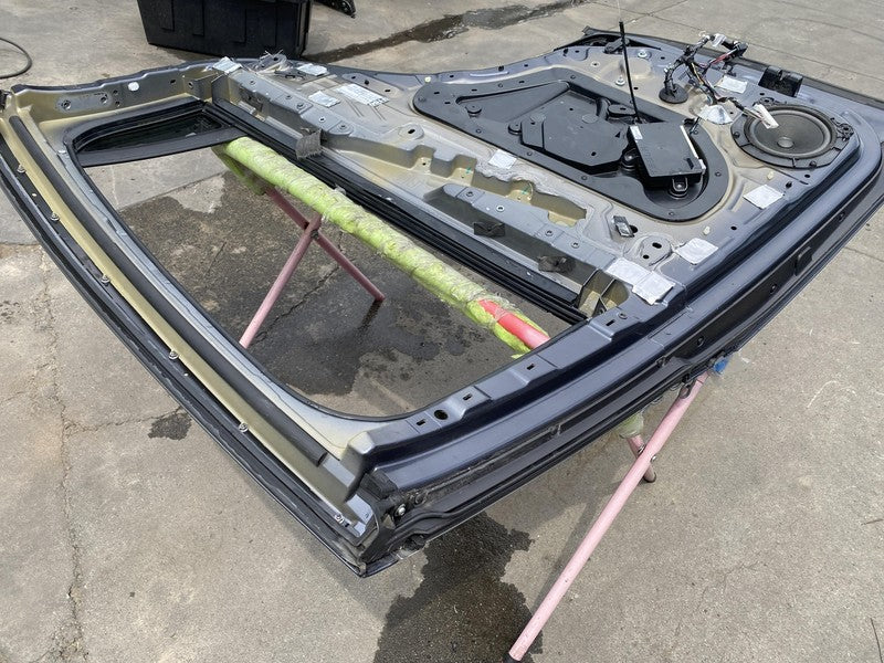 1028791-00-K ⭕ 2016-2023 Tesla Model X Rear Right Passenger Falcon Door Shell Panel Gray PMNG