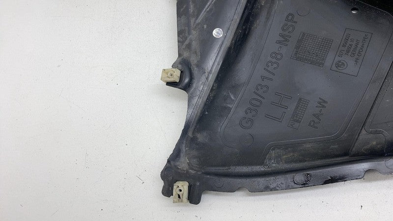 8060031 2017-2022 BMW 530e G30 Front Driver Side M Sport Mud Splash Guard Shield Left LH