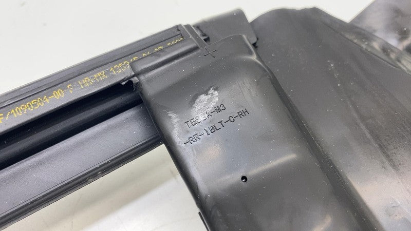 ⭕ 17-23 Model 3 Rear Right Door Window Inner Belt Weatherstrip Seal 10