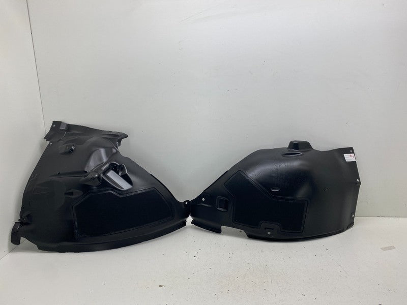 1585129-00-C ⭕2021-2026 Tesla Model X Front Right Wheel Arch Fender Liner Splash 1585129-00-C