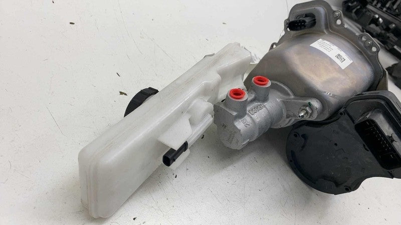 ⭕ 2017-2023 Model 3 Power Brake Booster Master Cylinder & Reservoir 10