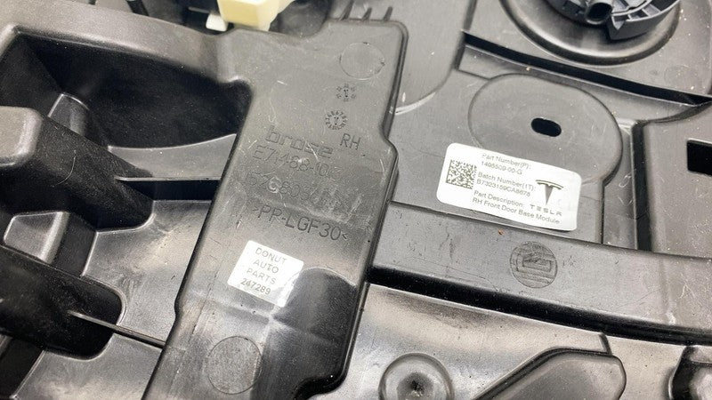 ⭕20-24 Model Y Front Right Door Window Regulator & Motor w/ Carrier 14