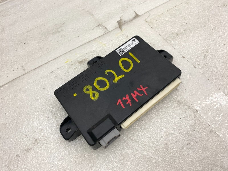 104549000H ⭕ 2016-2020 Tesla Model X MX Rear Door Control Module Unit TSTD 1045490-00-H OEM