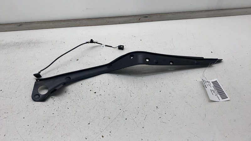 103756000F ⭕ 2016-2023 Tesla Model X Rear Left Door Lower Carrier Pinch Sensor 1037560-00-F