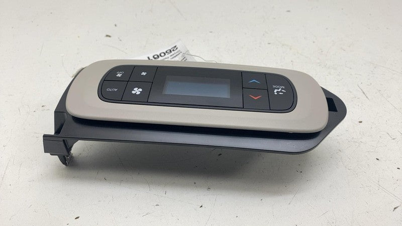 68395990AA ⭕ 18-20 Chrysler Pacifica Rear Heater A/C Climate Temperature Control 68395990AA