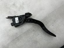 ⭕ 2012-2020 Tesla Model S MS Accelerator Throttle Pedal Assembly BE5C 9F836-AA