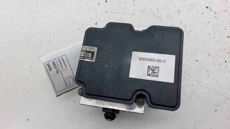 600636300C 2012-2015 Model S Hydraulic Control ABS Anti-Lock Brake Pump Module 6006363-00-C
