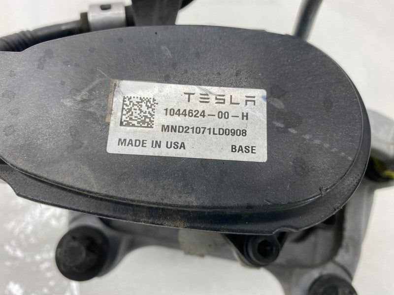 104462400H ⭕ 2017-2025 Tesla Model 3 Rear Right Caliper + Brake Hose Line BASE 1044624-00-H