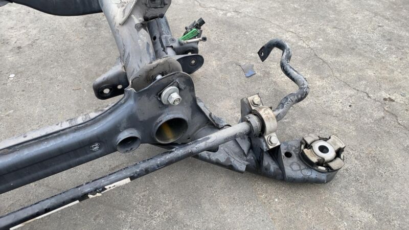 2011-2018 Porsche Cayenne Rear Subframe Cradle Crossmember w/ Stabilizer Bar AWD