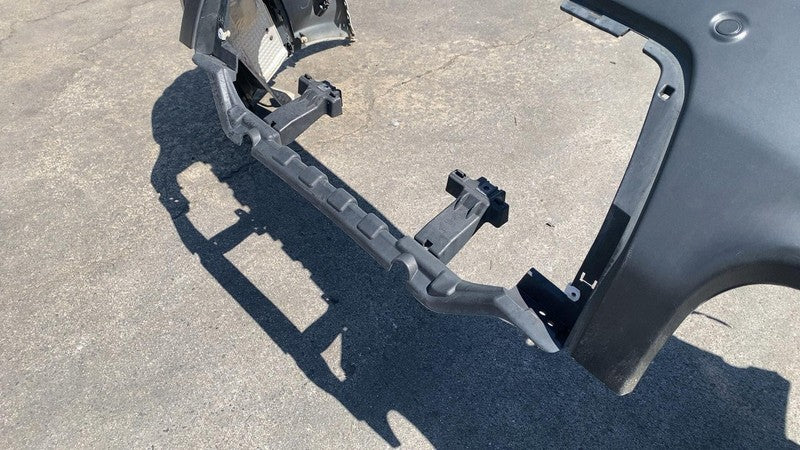 ⭕ 14-17 Land Range Rover Sport Rear Bumper Cover w/ Park Sensors White