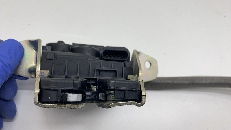 9Y3 827 447 F ⭕ 2024 Porsche Cayenne Rear Trunk Tailgate Lock Latch Actuator Assy 9Y3827447F