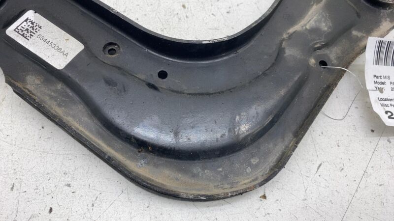 ⭕ 2017-2023 Chrysler Pacifica Rear Left Passenger Upper Control Arm 68445336AA