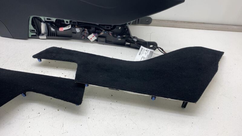 1564500-95-C ⭕ 21-24 Model X Front Center Console Storage Carrier w/ Side Panel 1564500-95-C