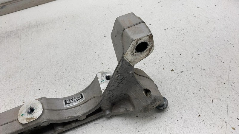 PT00613518B ⭕22-25 Rivian R1T R1S Front Left Lower Subframe Crossmember Bracket PT00613518-B