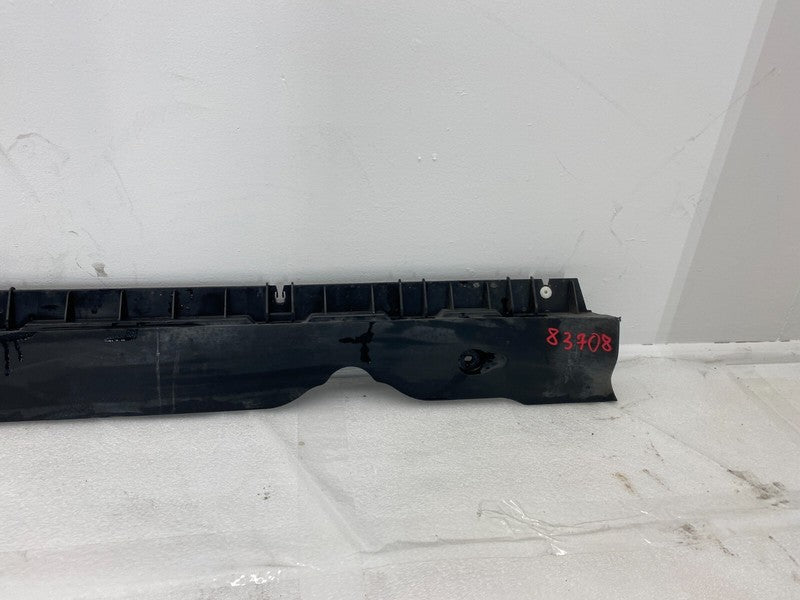 1497741 00 B ⭕ 20-23 Model Y Left Skirt Rocker Molding Panel Carrier Bracket LH 1497741-00-B