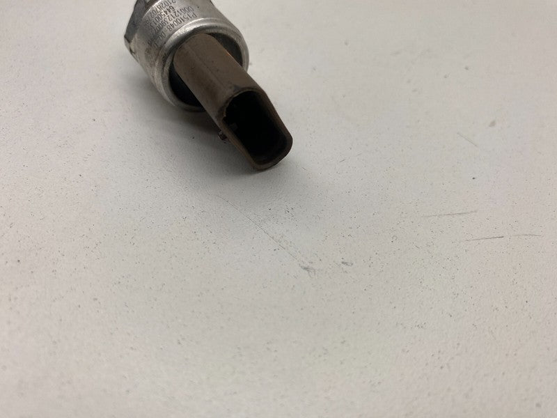 ⭕ 17-23 Tesla Model 3 HVAC Supermanifold PT Low Pressure Sensor OEM 15