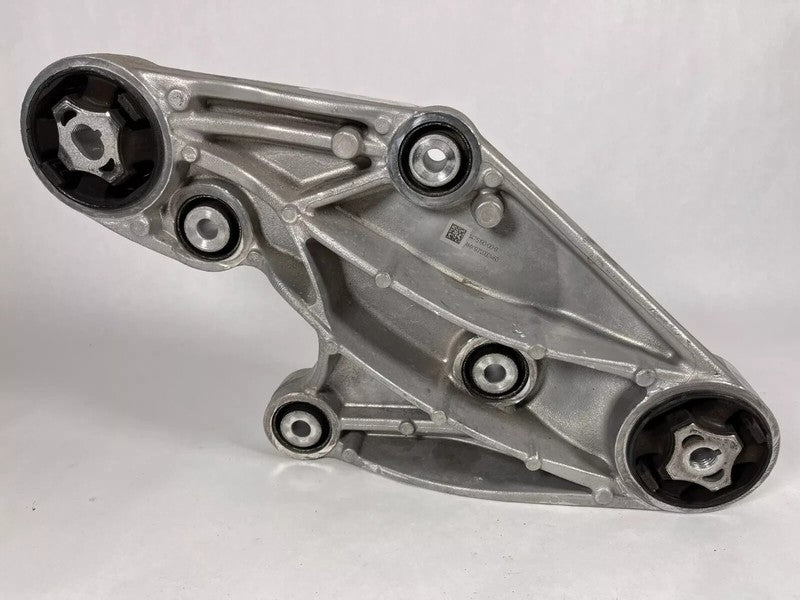 113584500C ⭕ 16-20 Tesla Model X Front Right Raven Drive Unit Bushing Carrier 1135845-00-C