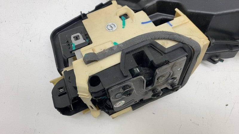 32310938 ⭕ 21-23 Polestar 2 Rear Passenger Side Door Lock Latch Actuator Right 32310938