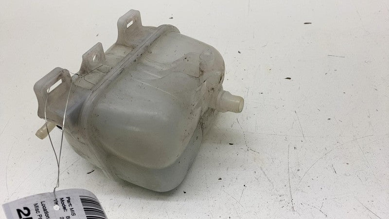 ⭕ 2014-2021 BMW i3 I01 Engine Coolant Overflow Reservoir Expansion Tan