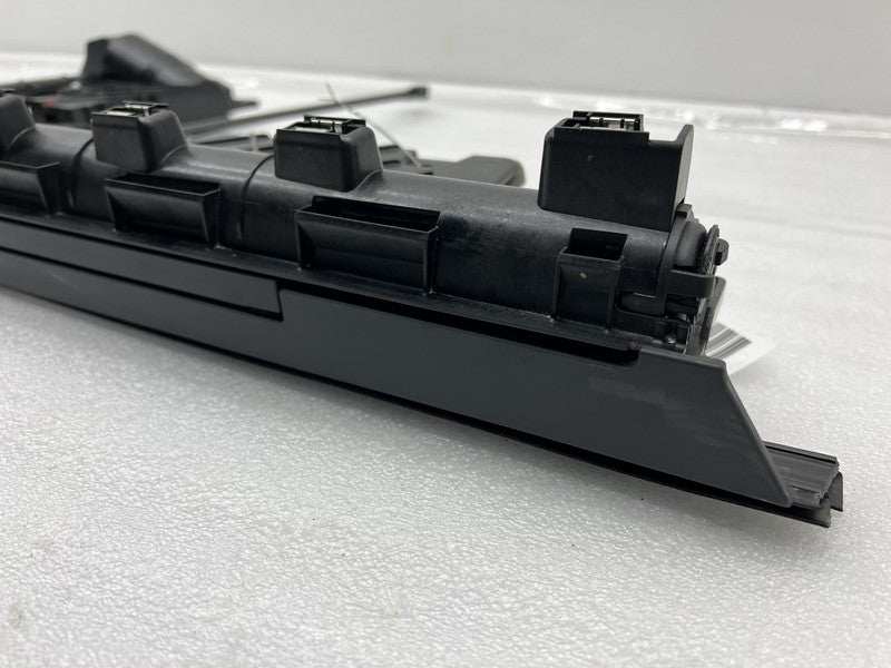 P11 NDF0AR 03 ⭕2022-2024 Lucid Air Rear Passenger Window Sun Shade Curtain Right P11-NDF0AR-03