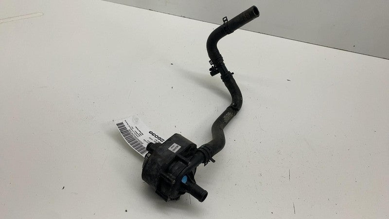 1015536-00-B ⭕ 14-15 Mercedes-Benz B Electric Drive Battery Coolant Pump w/ Tube 1015536-00-B