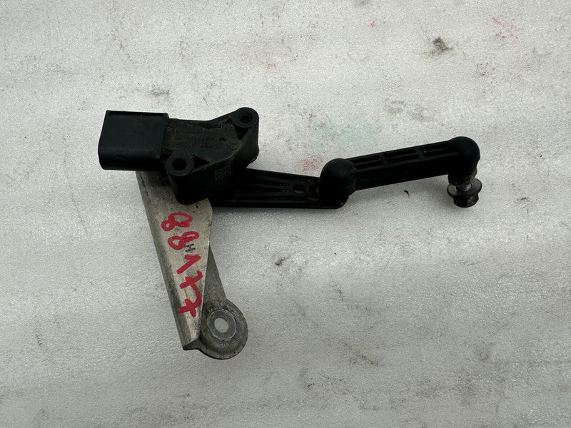 ⭕ 12-20 Tesla Model S Rear Left Air Suspension Ride Height Sensor w/ Bracket OEM