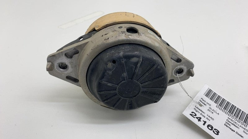 A1662405917 2012-2018 Mercedes-Benz GLE350 Passenger Engine Mount Bracket Insulator Right RH