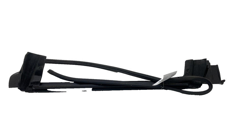⭕ 17-23 Model 3 Rear Right Door Window Inner Belt Weatherstrip Seal 1090504-00-F
