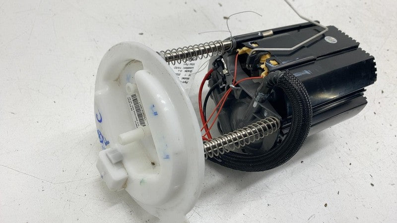 ⭕ 2014-2021 Maserati Ghibli Left Fuel Gas Pump Level Sending Gauge OEM